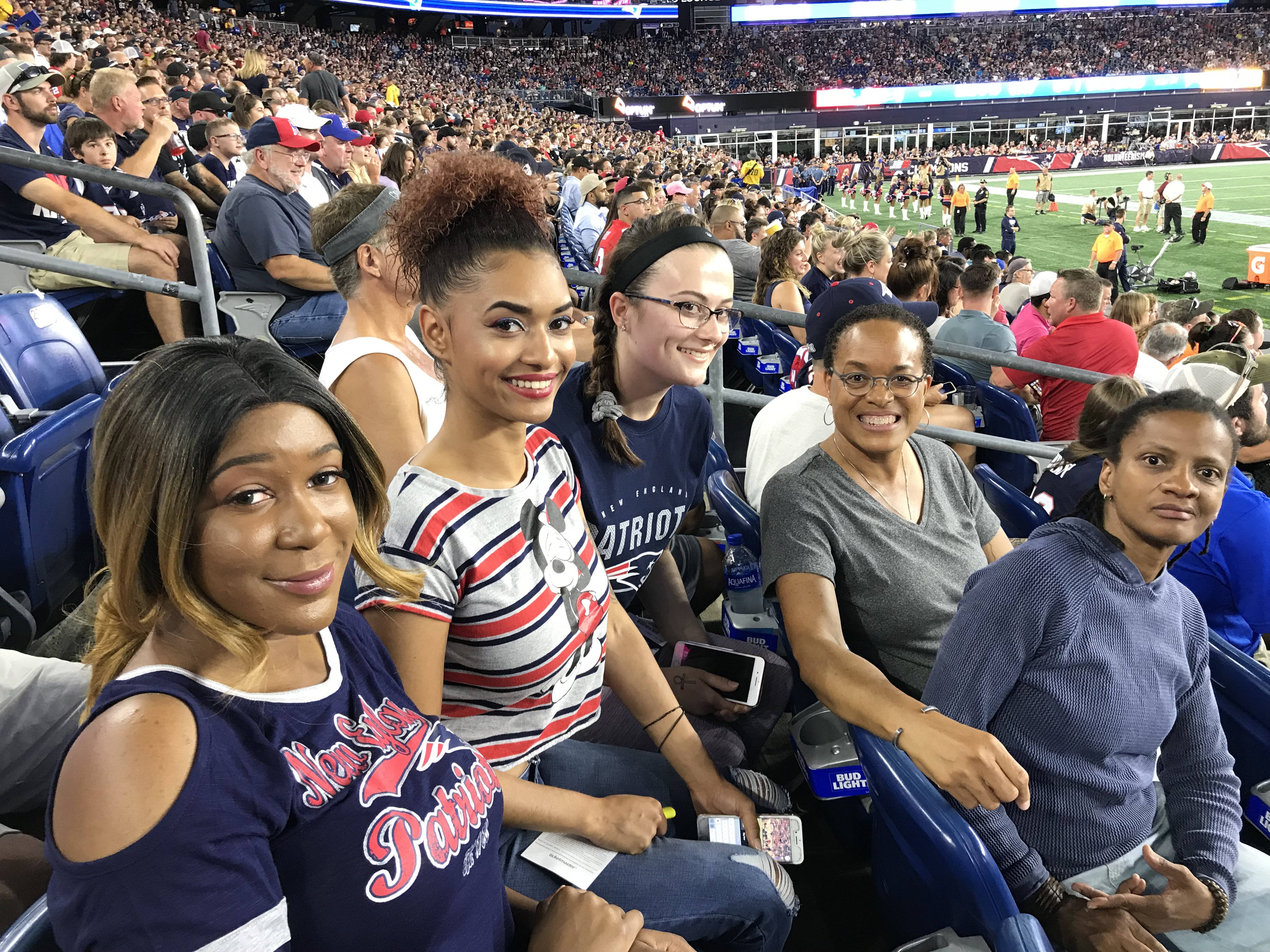 FOCUS@114 residents and staff at a Patriots game.